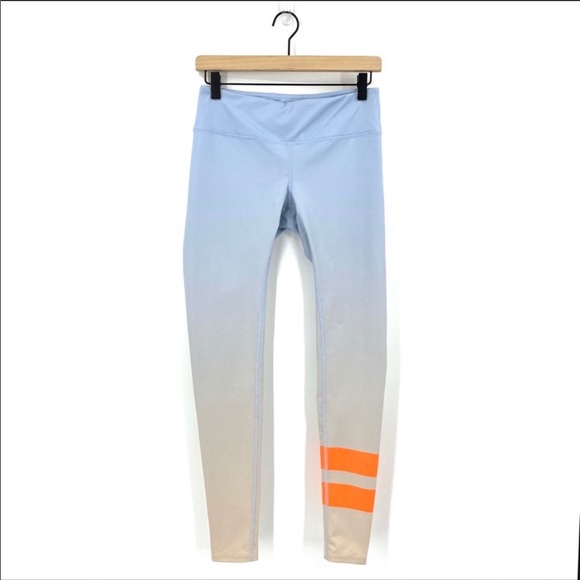 ALO Airbrush Leggings - Picture 2 of 4